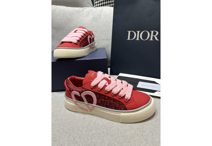 DR B33 LOW-TOP SNEAKERS DR-137