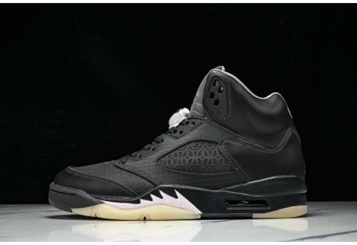 PSG x Air Jordan 5 “Off Noir” HQ3004-001