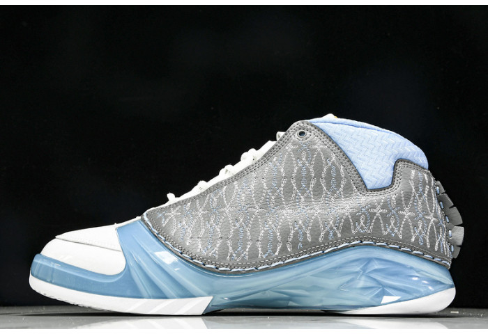 Air Jordan 23 UNC 318376-0011