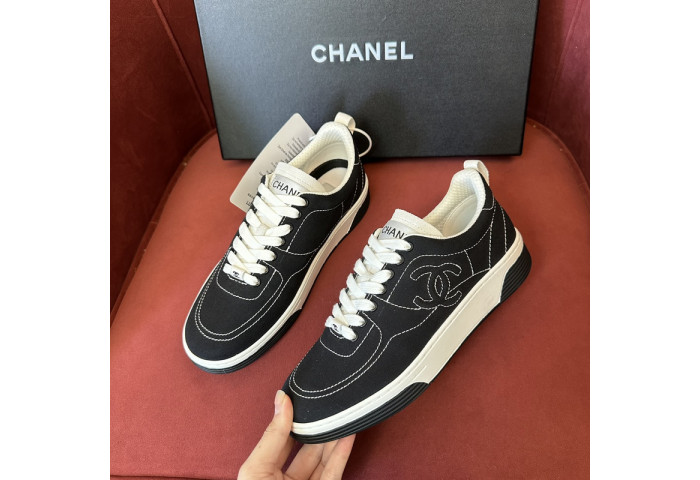 CN LOW TOP TRAINER CC SNEAKERS 21010925