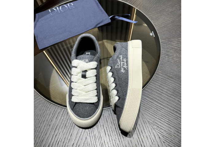 DR B33 LOW-TOP SNEAKERS DR-98