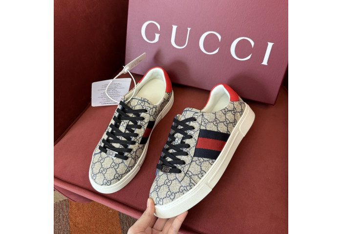 GI ACE EMBROIDERED LOW-TOP SNEAKER 90655