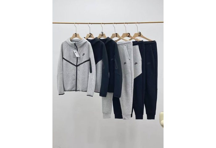 (TRACK SUIT SET) WIN CLOTHES CL99