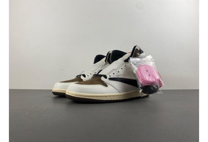 Travis Scott x Jordan Air Jordan 1 High Og cd4487-001