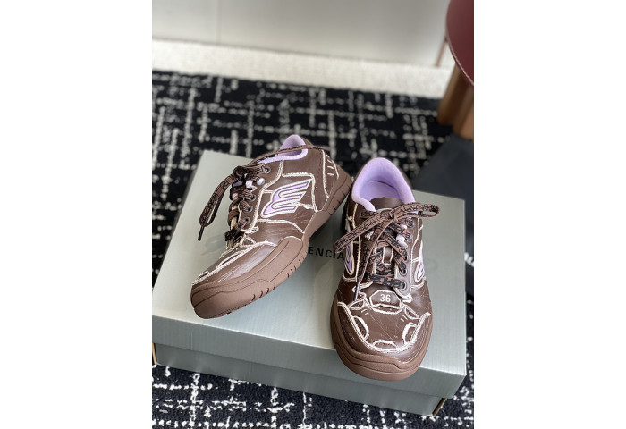 BL Hamptons Worn-Out BHW-1