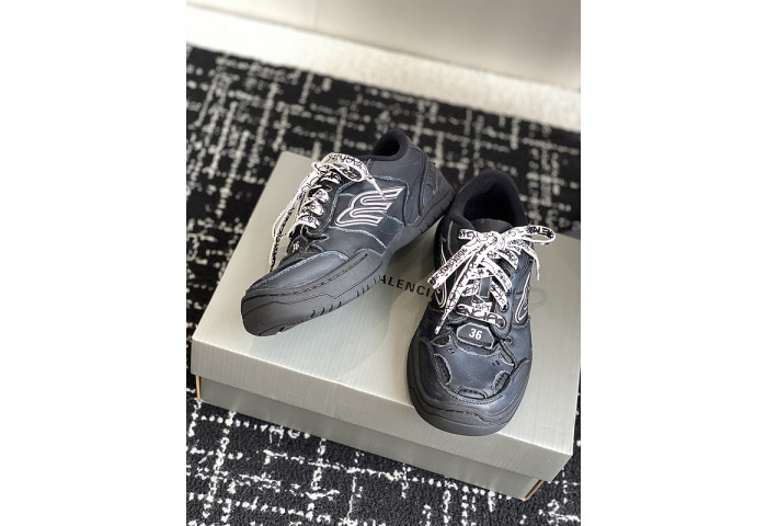 BL Hamptons Worn-Out BHW-4