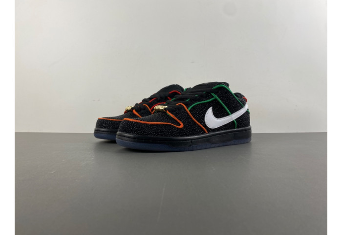 Nike SB Dunk Low Bronx Girls Skate HV1664-001