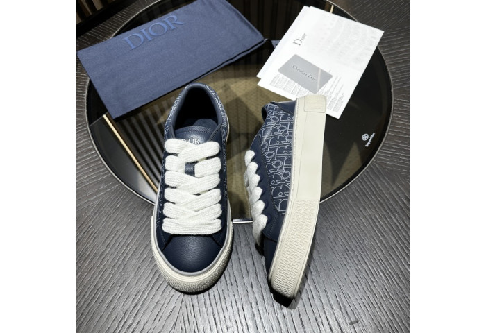 DR B33 LOW-TOP SNEAKERS DR-111