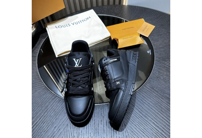 LOVT SNEAKER lv-420