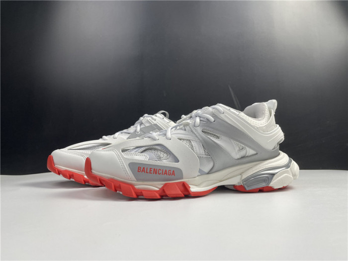 bl tess s. gomma trek low sneakers