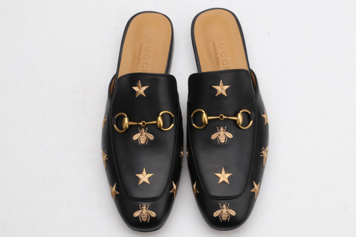 guc loafer