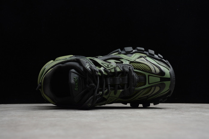 bl track trainers sneaker green black a11902