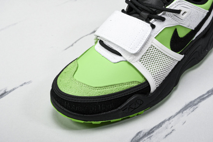 Nike Zoom Field Jaxx SP Travis Scott HQ3061-104