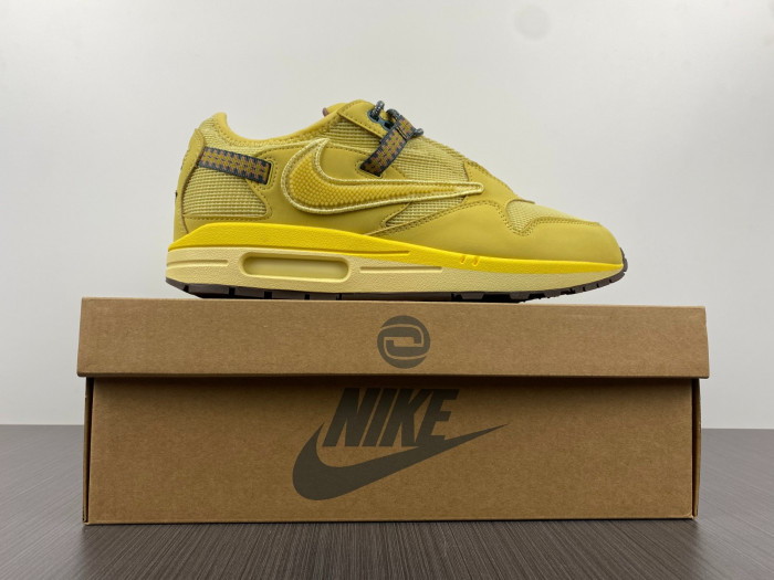 travis scott x nike air max 1 wheat do9392-700