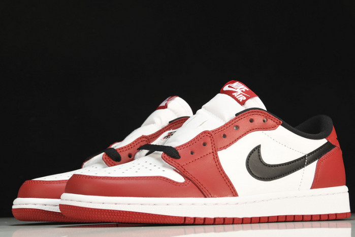jordan 1 retro low chicago 705329-600