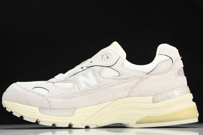 new Ba1an*e 992 white silver m992md