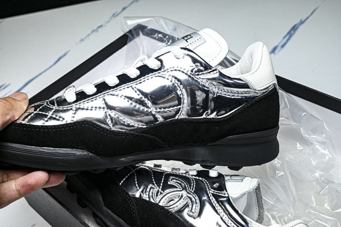 CN LOW TOP TRAINER CC SNEAKERS 21010934