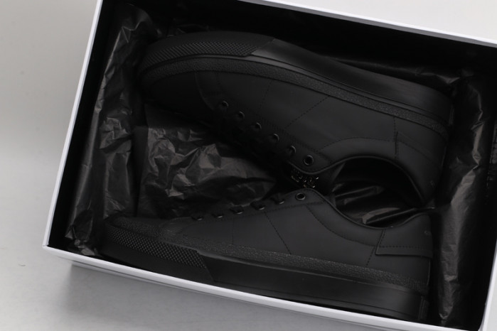 given*chy sneakers gv-05