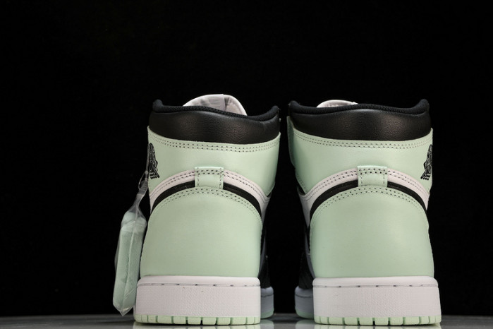 air jordan 1 retro high og nrg "igloo" 861428-100