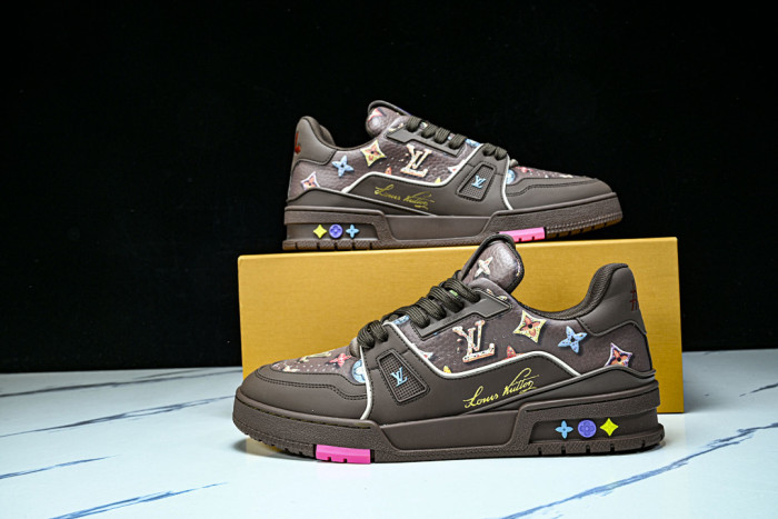 LOVT SNEAKER lv-557