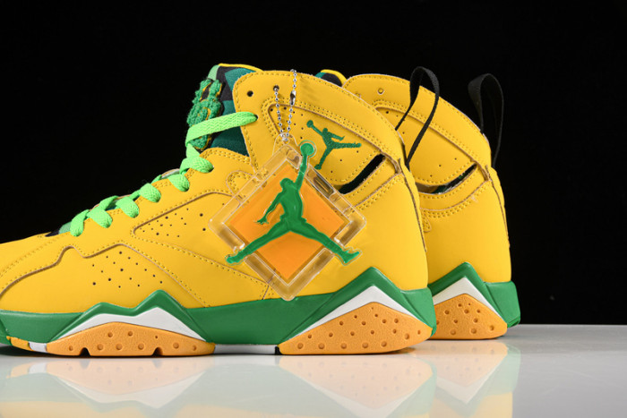 patta x air jordan 7 "oregon ducks" at3375-300