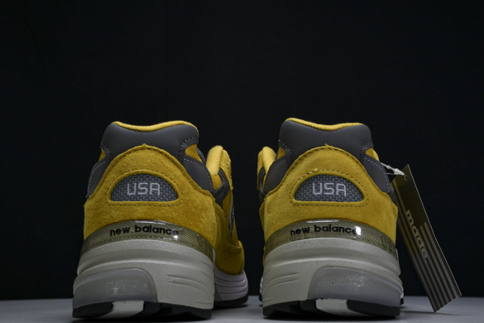 new Ba1an*e 992 yellow grey m992bb