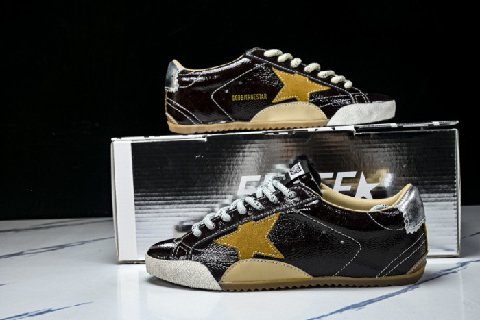 GGDB SNEAKERS 120249