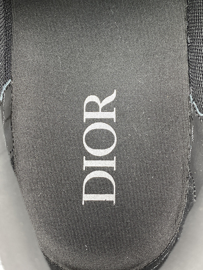 dr b33 low-top sneakers dr-61