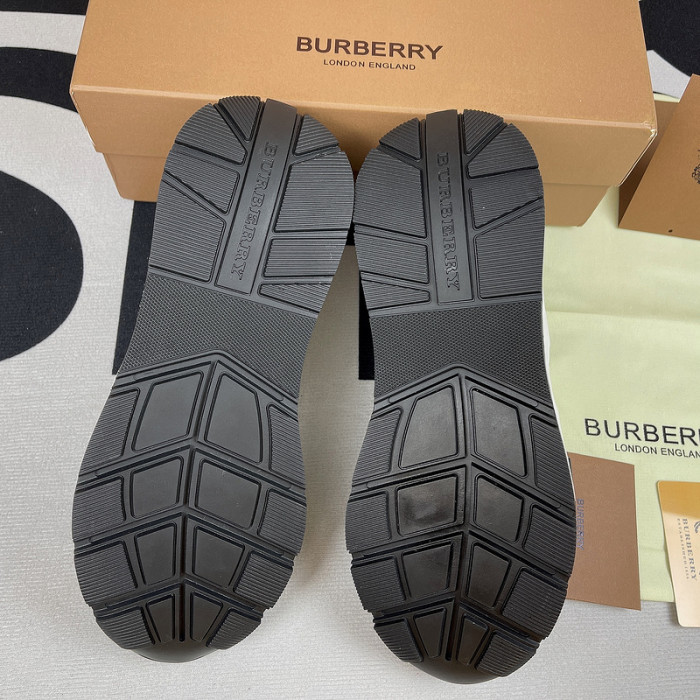 BUBERY SNEAKER
