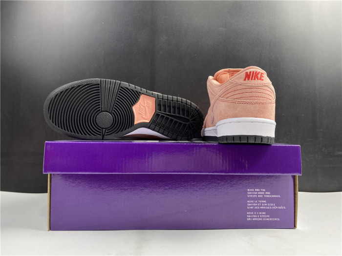 nike sb dunk low “pink pig” cv1655-600