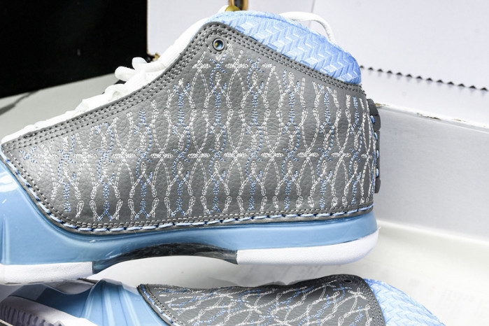 Air Jordan 23 UNC 318376-0011