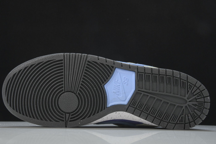 nike dunk low sb celadon bq6817-301