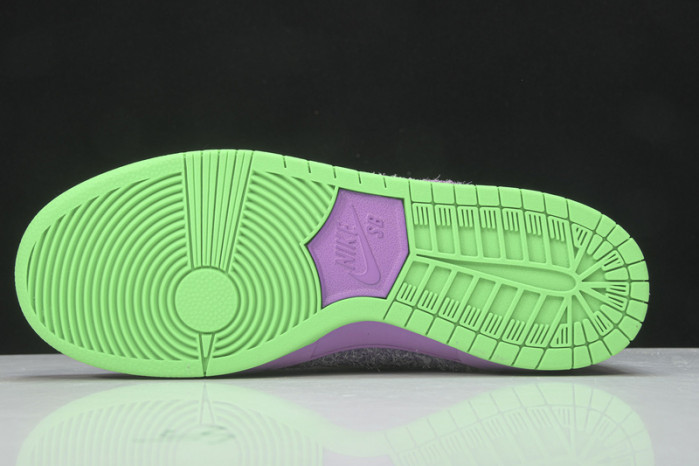 nike sb dunk high reverse skunk 420 cw9971-500