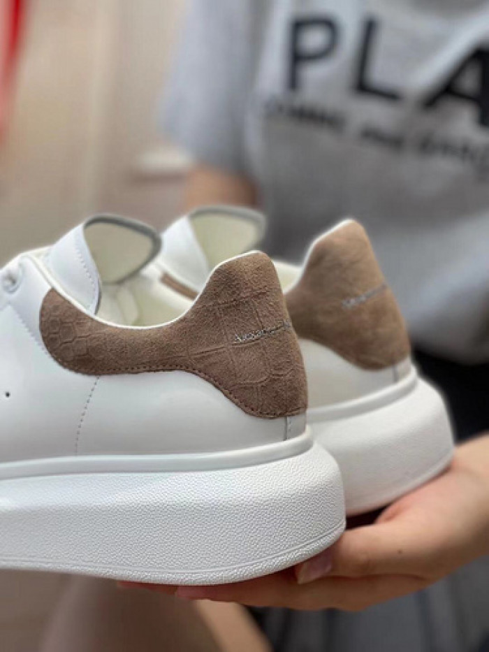 alex mcqu sole sneakers h903p097