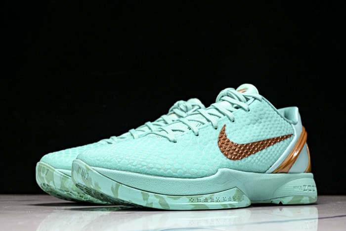 Jalen Brunson x Nike Kobe 6 Protro “Statue of Liberty” IQ5774-300