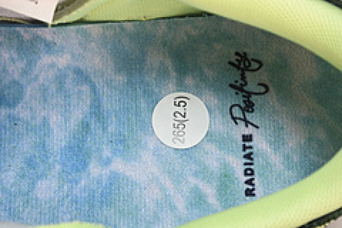 jordan 1 retro low og doernbecher fd9665-351