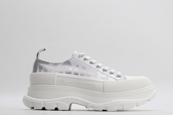 alex mcqu sneakers 112625