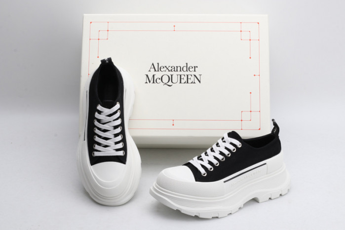 alex mcqu sneakers
