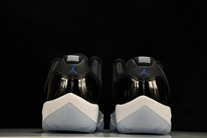 air jordan 11 “space jam" fv5104-004