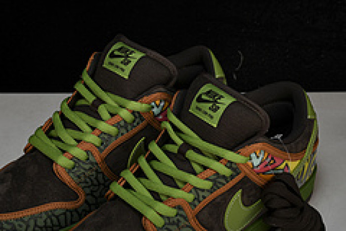 nike sb dunk low de la soul 789841-332