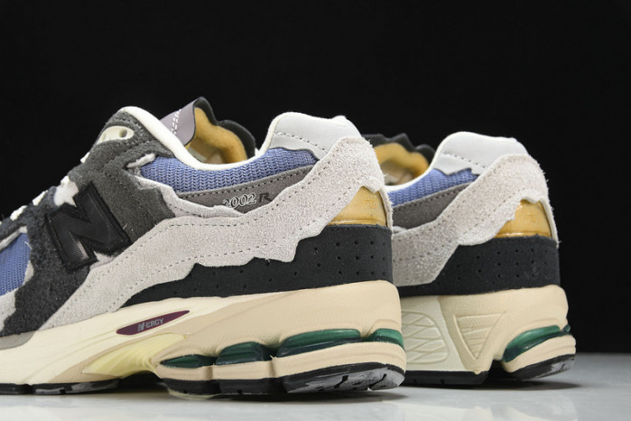 new Ba1an*e 992 jjjjound green m992jj