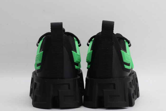 vse chain reaction black sneaker