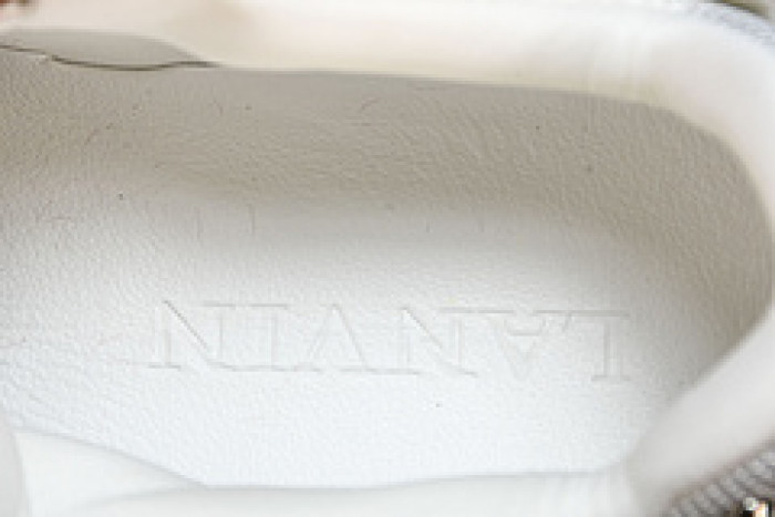 Lanu1n curb sneaker 111195