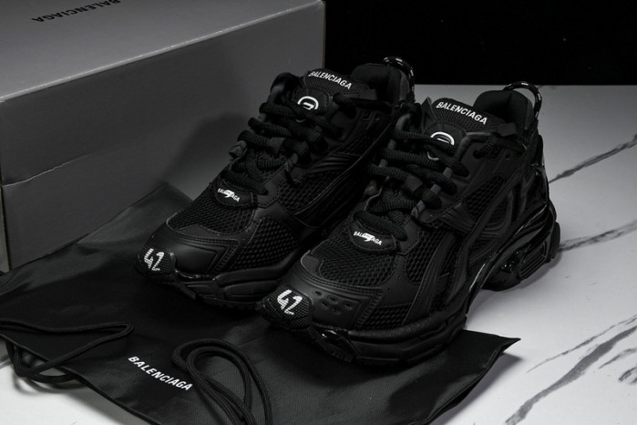 BL RUNNER SNEAKERS (MATTE) W3RBT 1000