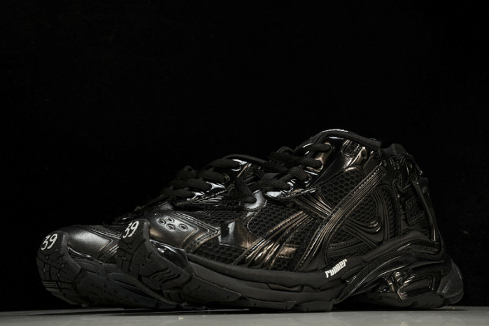 BL RUNNER SNEAKERS (GLOSSY) W3RNY-0135