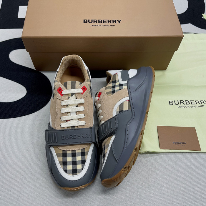 BUBERY SNEAKER