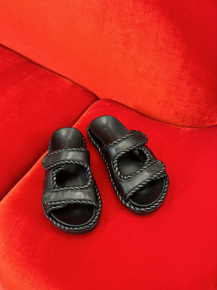 BOTEGA V SLIDES BVS-06