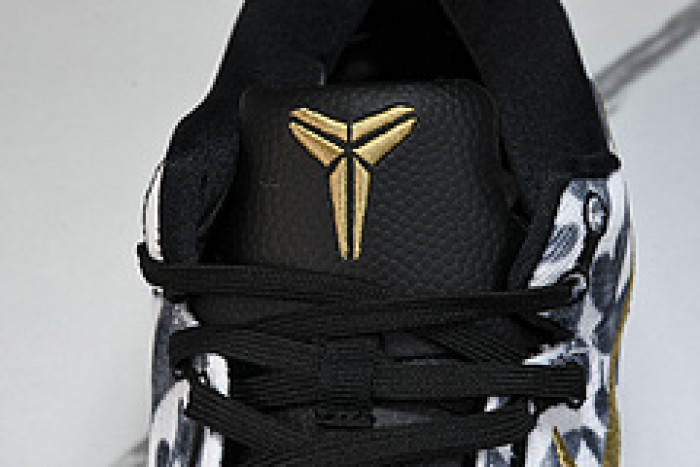 nike kobe 8 protro “mambacita” gigi r.i.p fv6325-1001