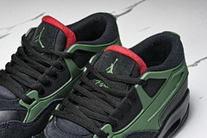 Air Jordan 4 RM “Gorge Green” FQ7939-003