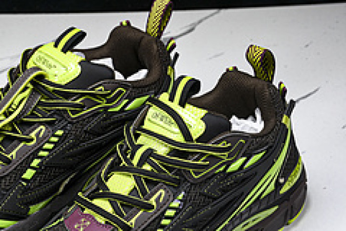 OF BE RIGHT BACK SNEAKERS OB16